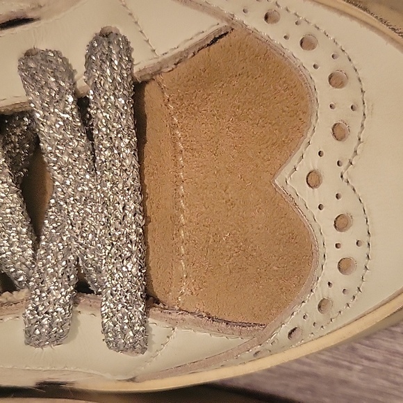 Golden Goose - Picture 10 of 16